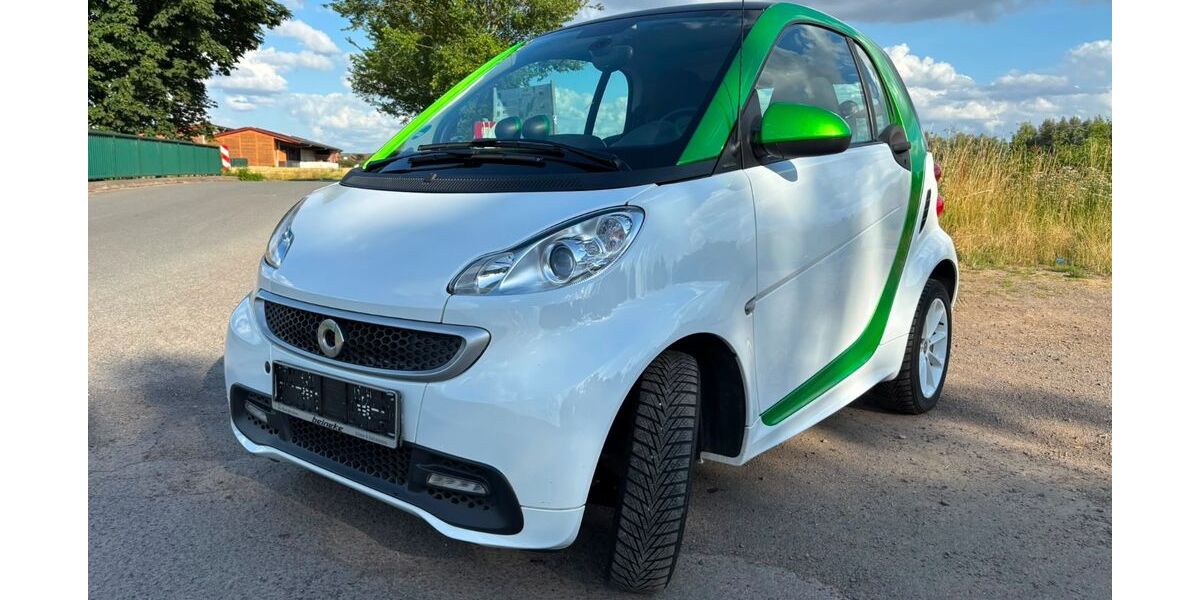 Smart ForTwo 59.000 km 4.900 &euro; Minden 32423