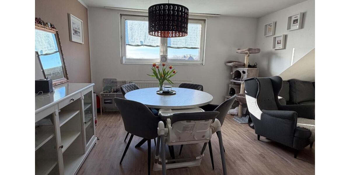 Dachgeschoßwohnung Wurster Nordseeküste - 3 Zimmer, 70 m&sup2;, 600&euro; | Angebot:25444403