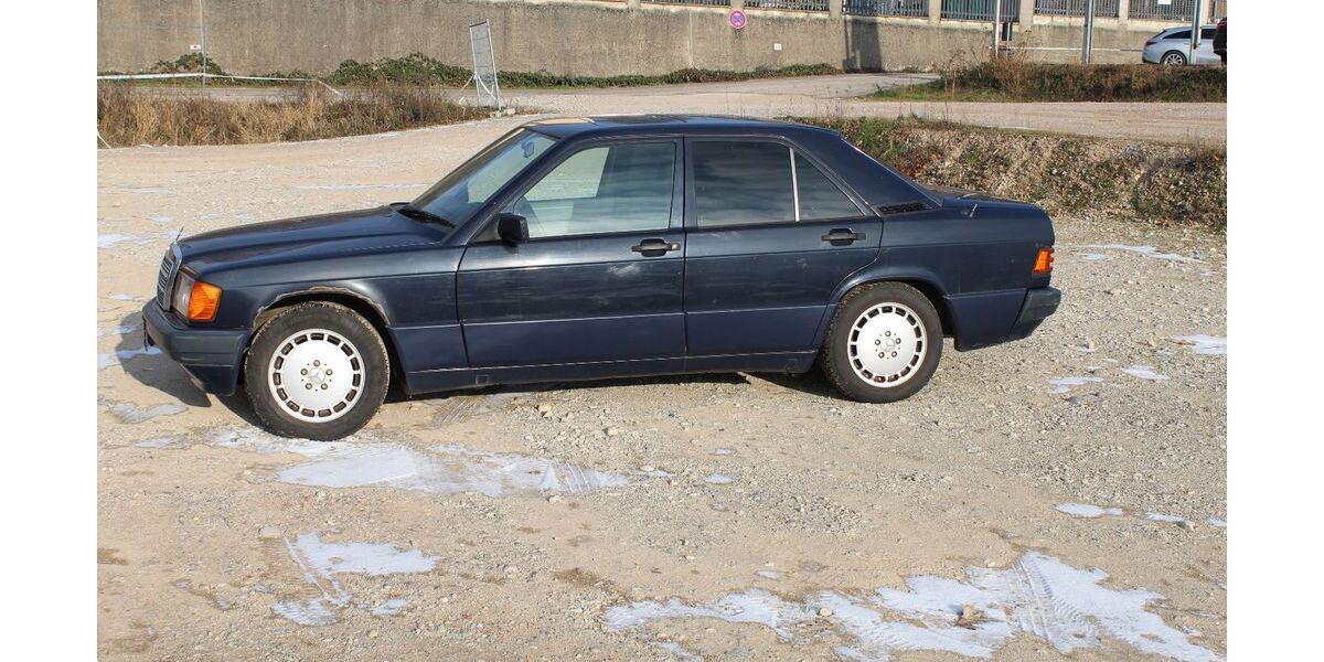 Mercedes-Benz 190 173.000 km 2.000 &euro; Müllheim 79379