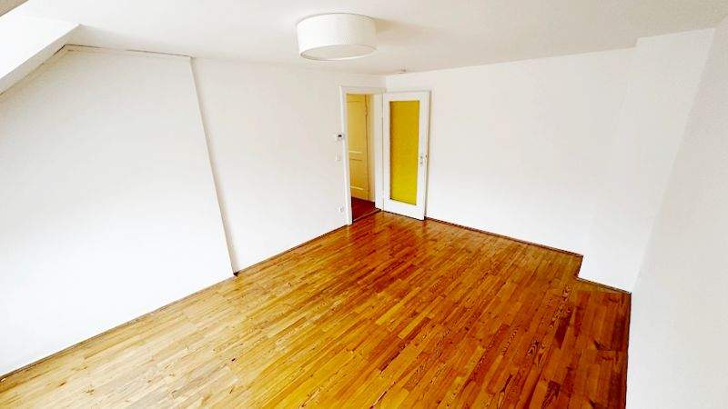 Gepflegte 2-Zimmer-Dachgeschoss-Wohnung in München unweit des Gärtnerplatzes 2 zimmer