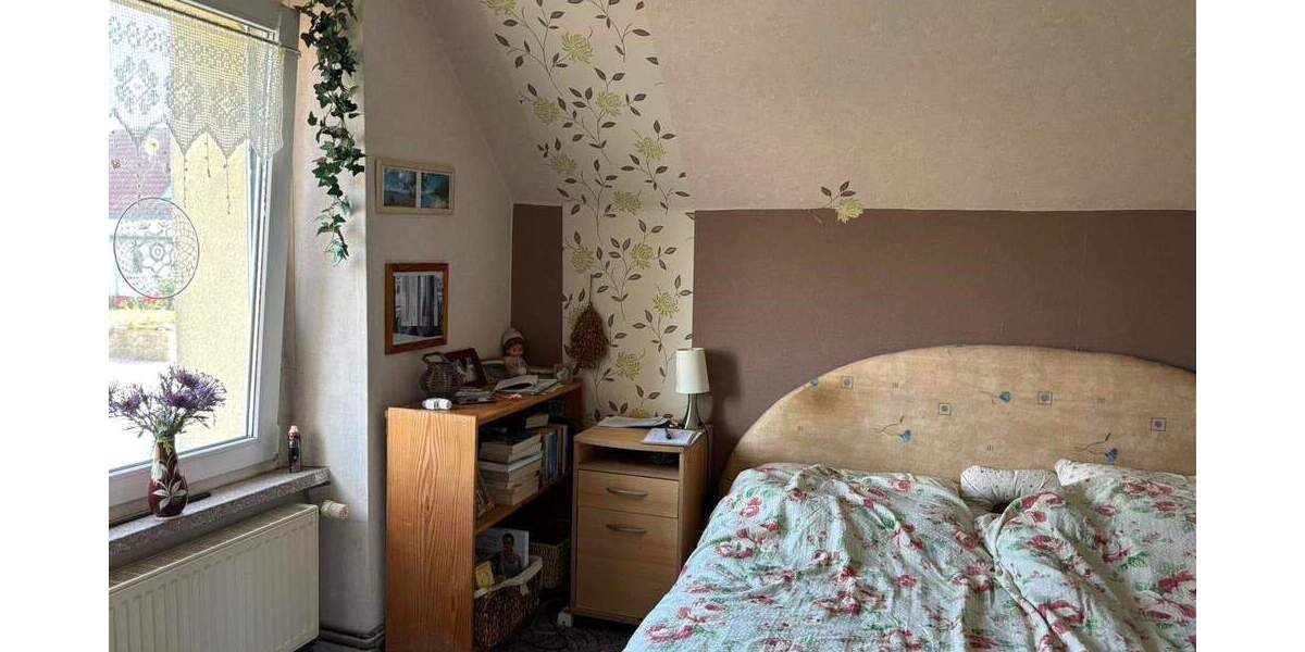 Einfamilienhaus Altentreptow - 7 Zimmer, 230 m&sup2;, 299.000&euro; | Angebot:25708811