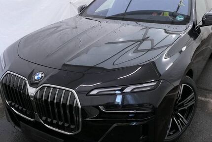 BMW 740 28.341 km 84.270 &euro; Essen 45134