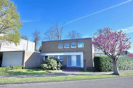 Haus zum Kaufen in Jülich 1.300.000 € 295 m² 11 zimmer