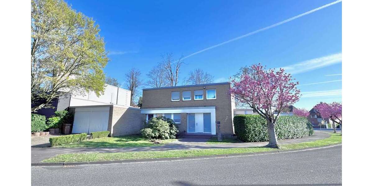 Haus zum Kaufen in Jülich 1.300.000 € 295 m² 11 zimmer