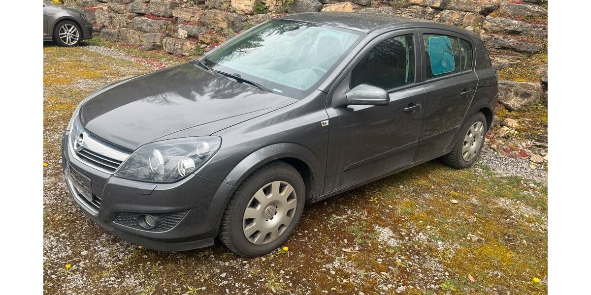 Opel Astra 182.223 km 1.900 &euro; Hollstadt 97618
