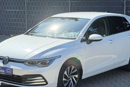 VW Golf 69.900 km 19.690 &euro; Braunschweig 38110