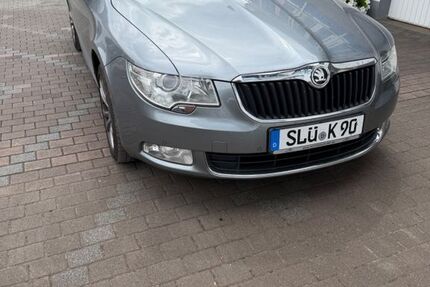 Skoda Superb 146.000 km 8.700 &euro; Schlüchtern 36381