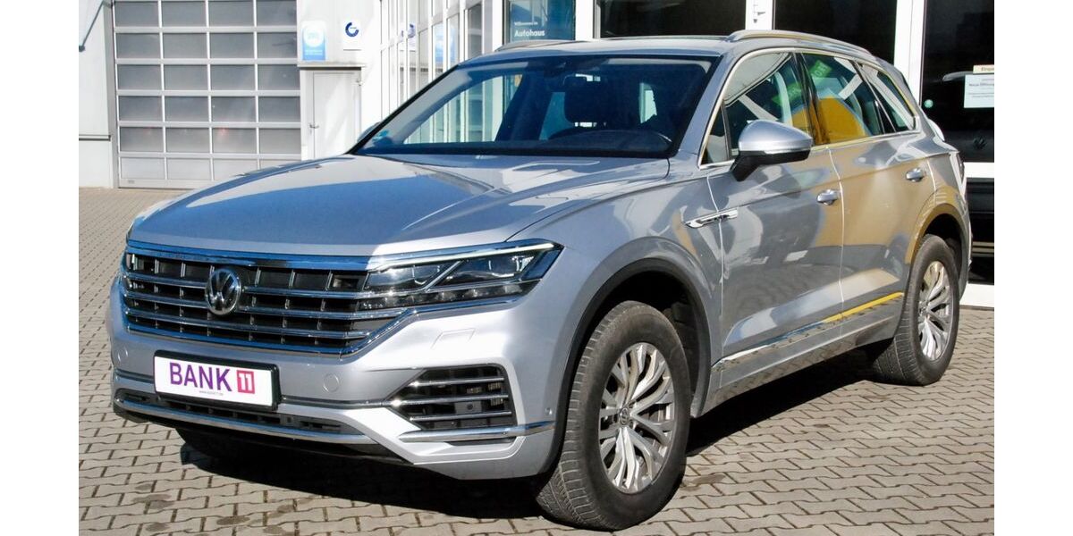 VW Touareg 202.460 km 26.000 &euro; Dornburg - Camburg 07774