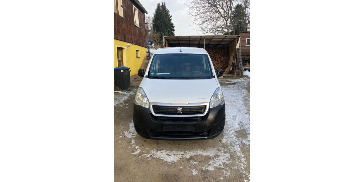 Peugeot Partner 115.000 km 5.900 &euro; Mittenwalde 15749