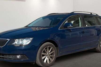 Skoda Superb 177.827 km 5.699 &euro; Berlin 12681