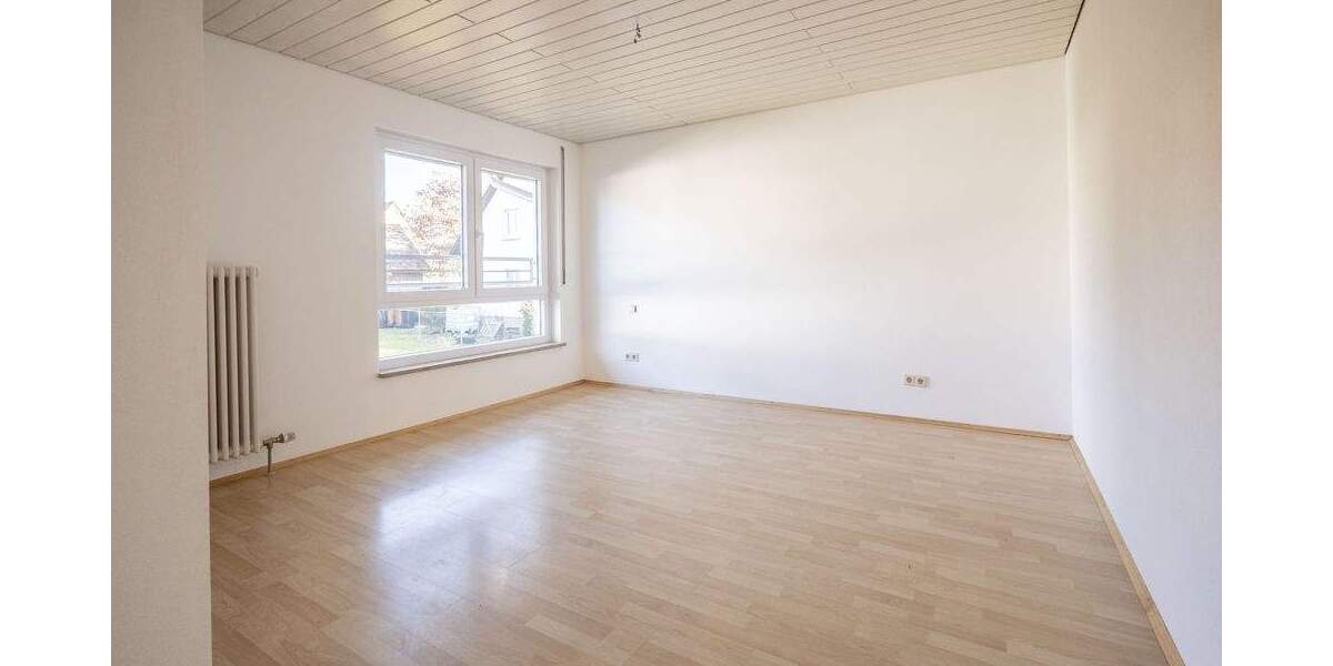 Etagenwohnung Rielasingen-Worblingen Rielasingen - 2 Zimmer, 60 m&sup2;, 225.000&euro; | Angebot:25800411