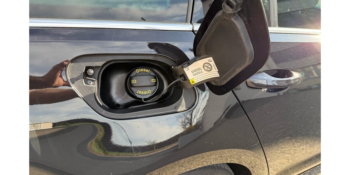 VW Golf 172.000 km 13.000 € Gäufelden 71126