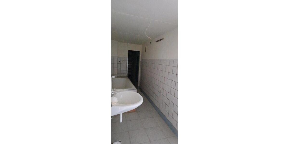 Mehrfamilienhaus, Wohnhaus Friedeburg - 5 Zimmer, 150 m&sup2;, 250.000&euro; | Angebot:26416054