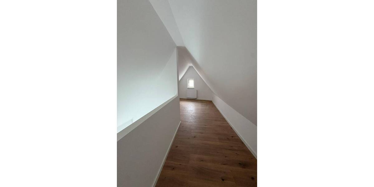 Etagenwohnung Bellheim - 2 Zimmer, 93 m&sup2;, 220.000&euro; | Angebot:26500042