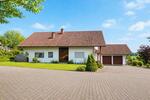 Einfamilienhaus Oberschneiding - 9 Zimmer, 221 m&sup2;, 1.950&euro; | Angebot:26377741