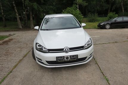 VW Golf 199.000 km 9.500 &euro; Schlangenbad 65388