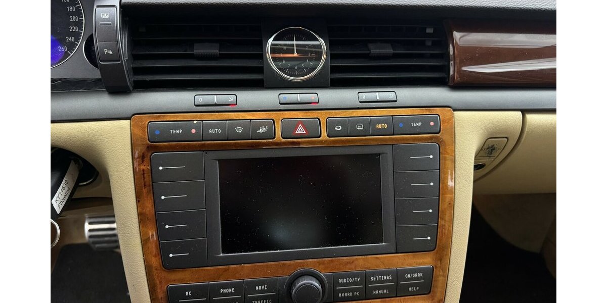 VW Phaeton 3.2 V6 FULL Leder Xenon Luftfederung 265.200 km 1.360 &euro; Lich 35423