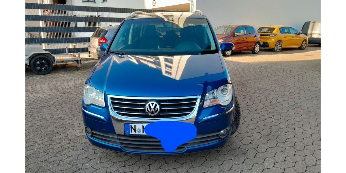 VW Touran 351.500 km 4.500 &euro; Nurnberg 90419