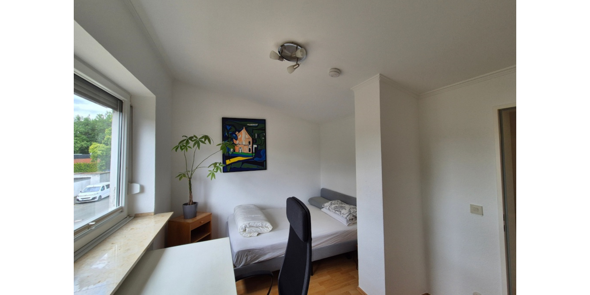 Sunny Furnished Room + Garden & Lux. Kitchen Goethestraße, Köln 2 zimmer