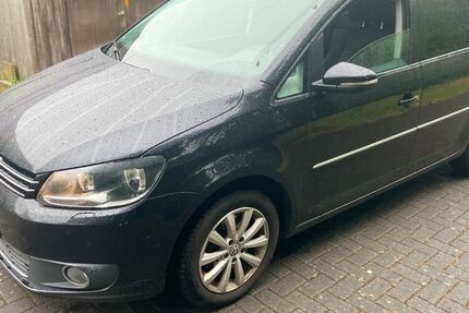 VW Touran 385.000 km 5.300 € Bremen 28279