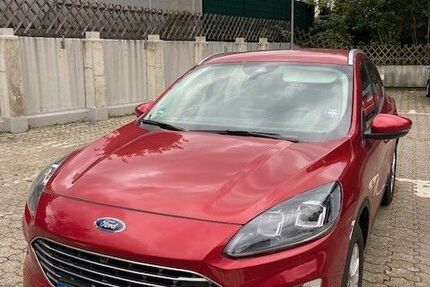 Ford Kuga 9.928 km 29.900 € Leverkusen 51375