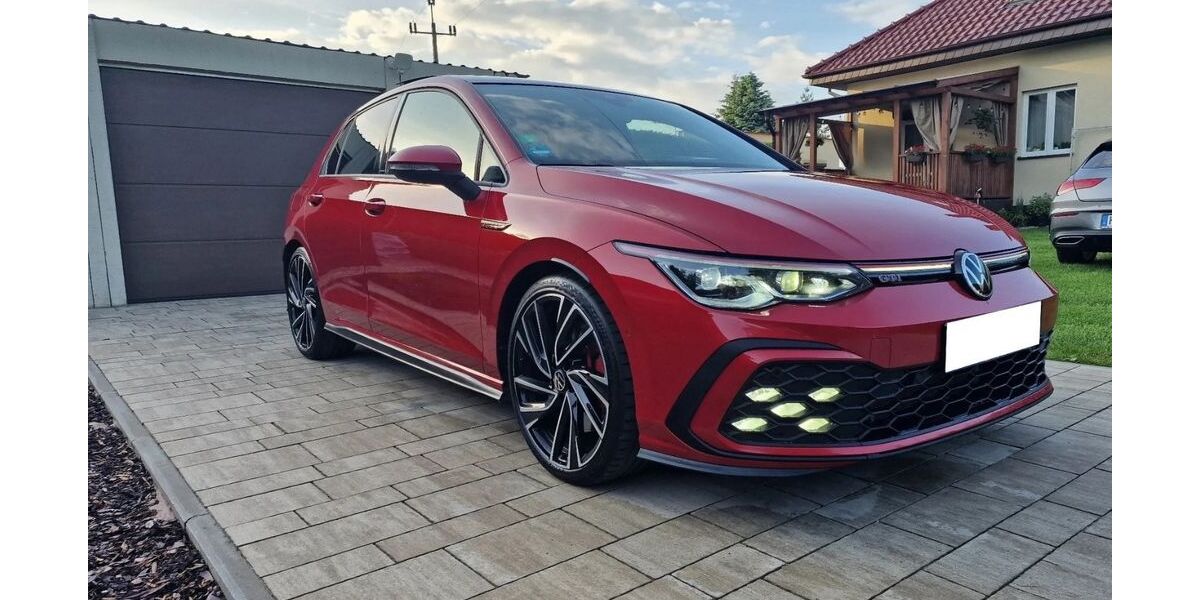 VW Golf 57.624 km 23.300 &euro; Waldbüttelbrunn 97297