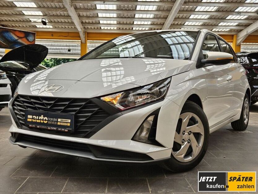 i20