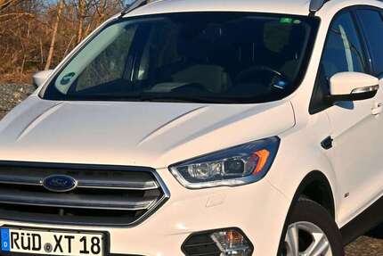 Ford Kuga 146.000 km 13.150 &euro; Idstein 65510