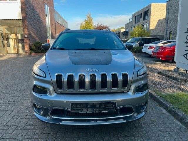 Jeep Cherokee 83.538 km 12.490 &euro; Diepholz 49356