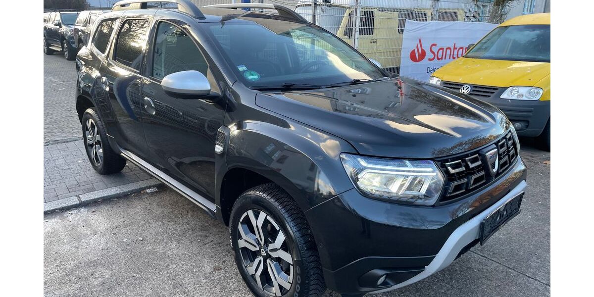 Dacia Duster 104.000 km 12.900 &euro; Berlin 12359