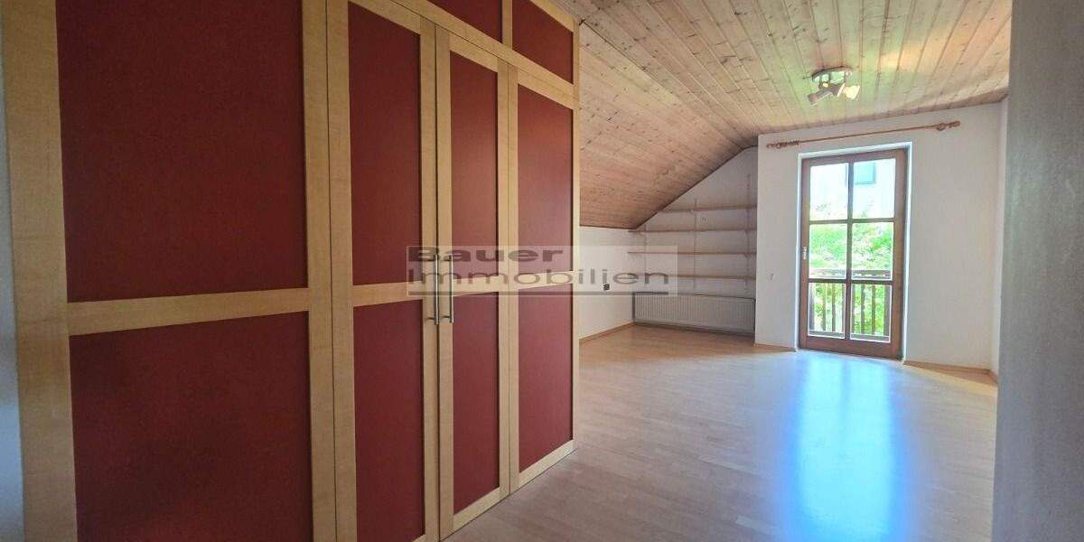 Einfamilienhaus Kösching - 5 Zimmer, 148 m&sup2;, 635.000&euro; | Angebot:23059846
