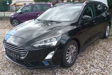 Ford Focus 180.000 km 10.900 &euro; Sandersdorf-Brehna 06792