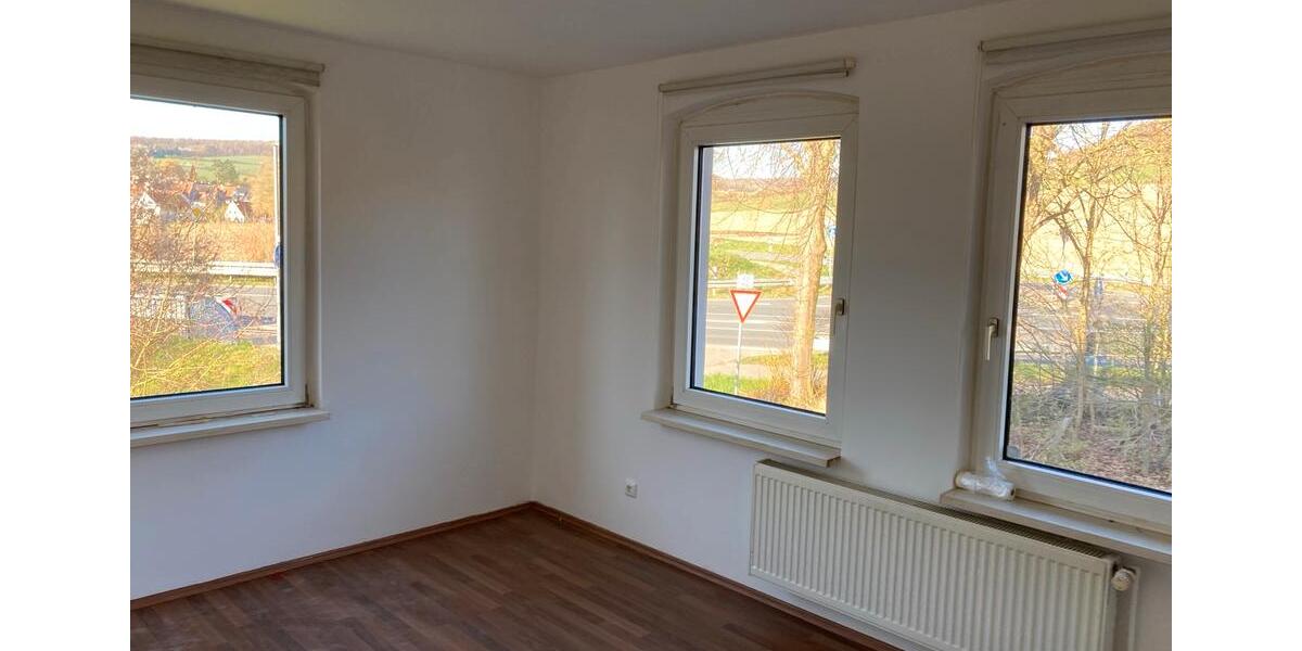 Etagenwohnung Emmerthal - 3 Zimmer, 70 m&sup2;, 630&euro; | Angebot:26068359