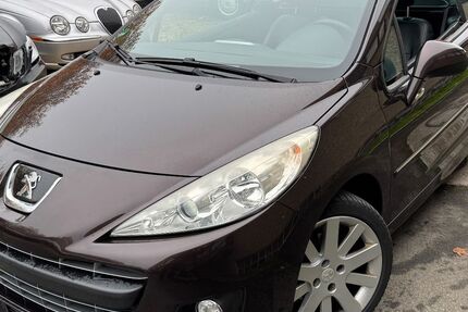 Peugeot 207 218.000 km 3.001 &euro; Frankfurt am Main 65933