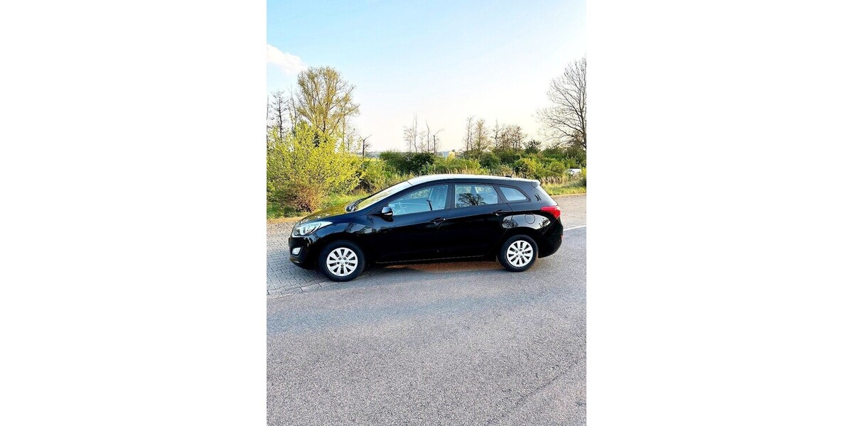 Hyundai i30 200.325 km 5.599 &euro; Frechen 50226