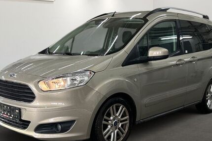 Ford Tourneo Courier 80.405 km 5.799 € Berlin 12681