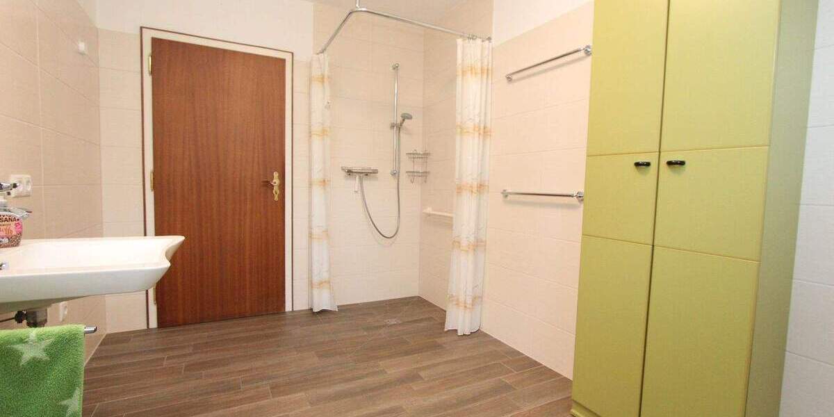 Einfamilienhaus Klixbüll - 7 Zimmer, 259 m&sup2;, 375.000&euro; | Angebot:25706533