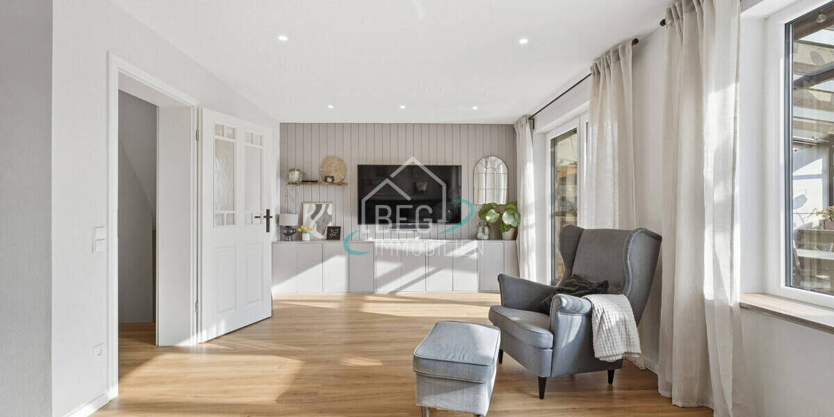 Reihenmittelhaus Waiblingen Neustadt - 4 Zimmer, 135 m&sup2;, 595.000&euro; | Angebot:26242328