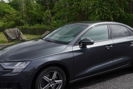 Audi A3 63.000 km 26.300 &euro; unkel 53572