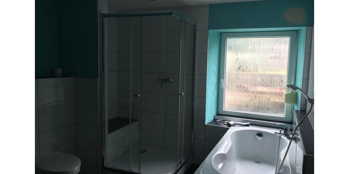 Etagenwohnung Mandelbachtal - 5 Zimmer, 150 m&sup2;, 800&euro; | Angebot:24597930