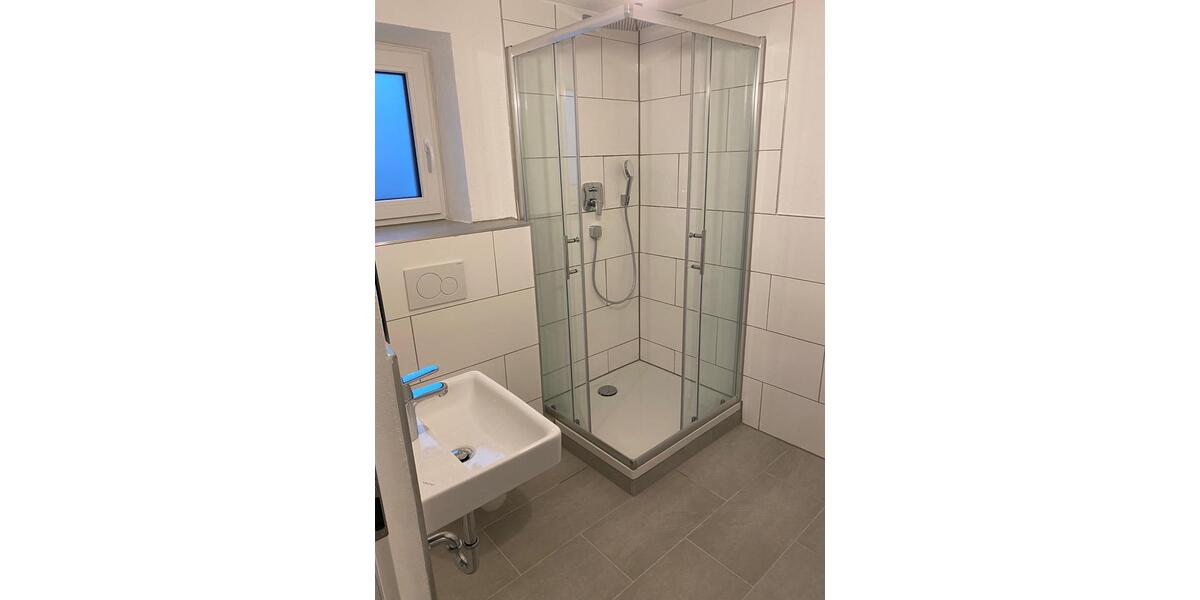 2-Zimmer Einliegerwohnung mit großer Terrasse 2 zimmer