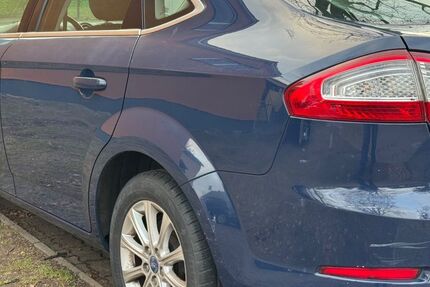 Ford Mondeo 192.850 km 2.900 &euro; Wöbbelin 19288