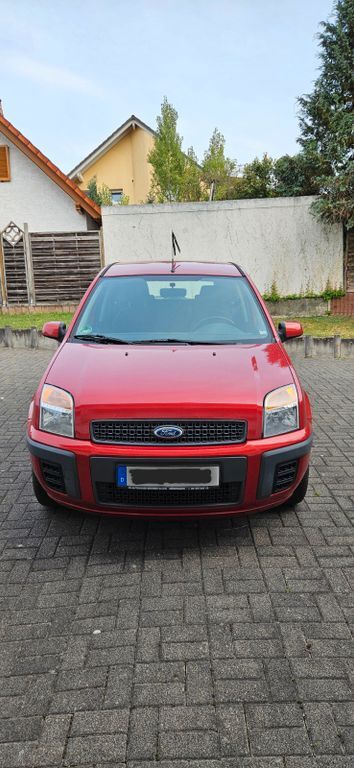 Ford Fusion 71.271 km 3.700 € Abtweiler 55568