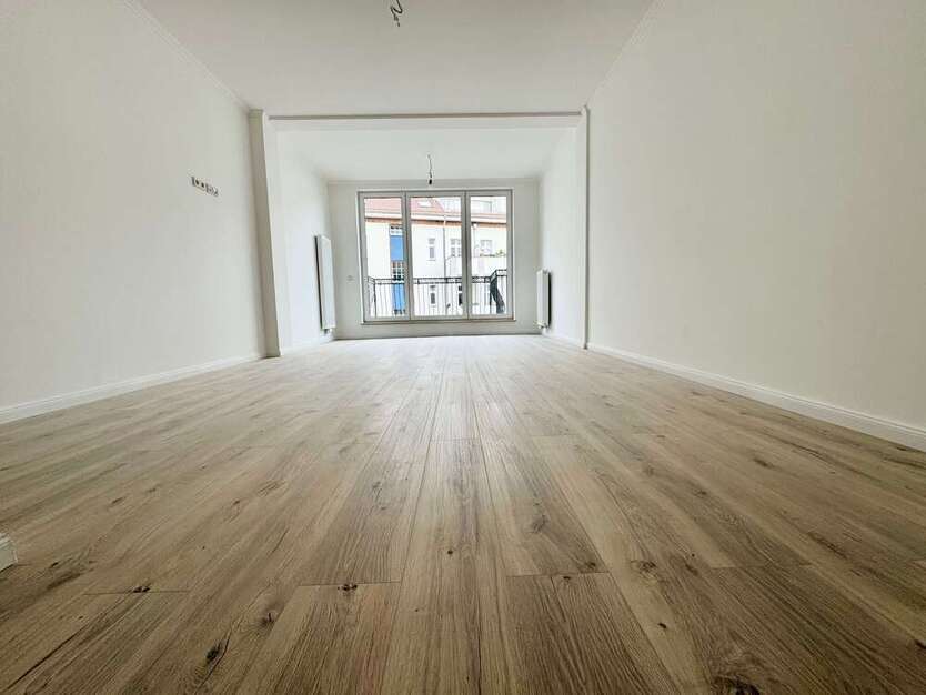 Wohnung zum Mieten in Berlin 1.902 € 86.47 m²