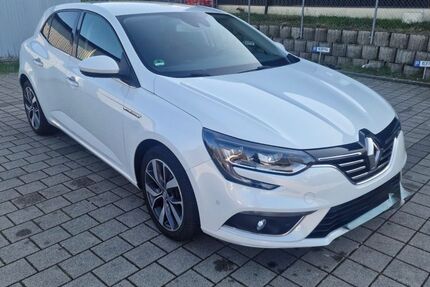 Renault Megane 83.372 km 9.600 &euro; Pforzheim 75172