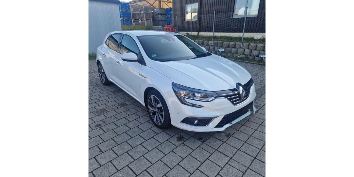 Renault Megane 83.372 km 9.600 &euro; Pforzheim 75172