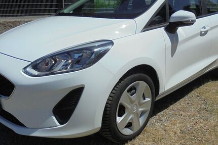 Ford Fiesta 26.800 km 9.400 &euro; Bremervörde 27432
