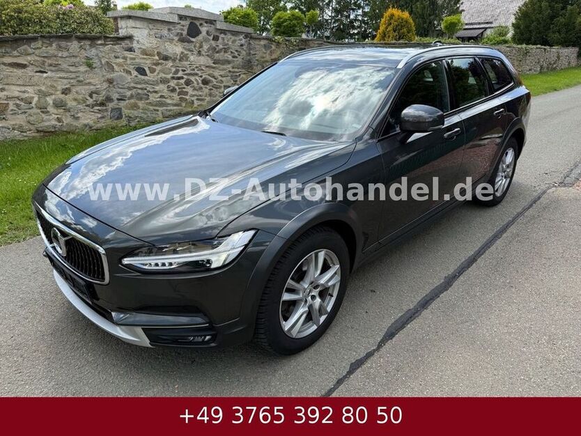 V90 Cross Country