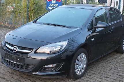 Opel Astra SELECTION GARAGENWAGEN orig. 71.086 km ! 71.086 km 8.408 &euro; Köln 50858