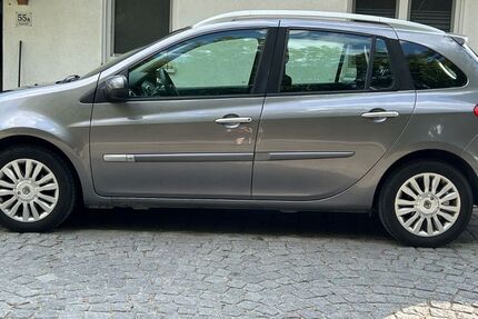Renault Clio 157.313 km 3.500 &euro; Langerringen 86853
